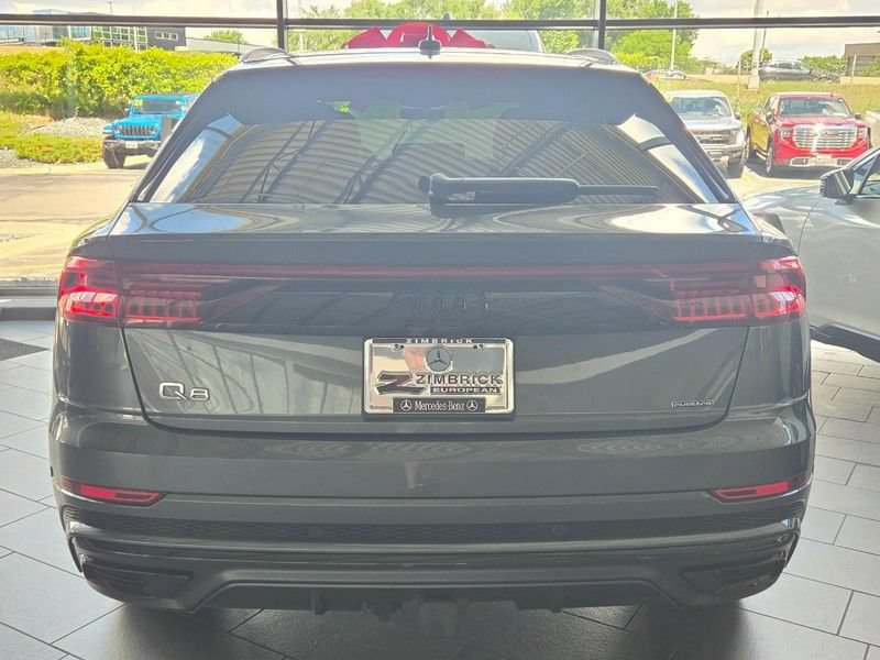 Used 2021 Audi Q8 Premium Plus AWD/4WD image 3