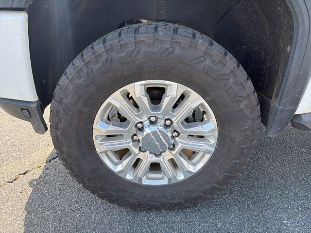 Used 2020 GMC Sierra 2500 Denali w/ Denali Ultimate Package image 9