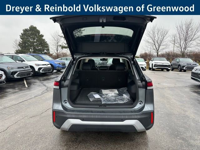 New 2026 Volkswagen Tiguan SE image 34