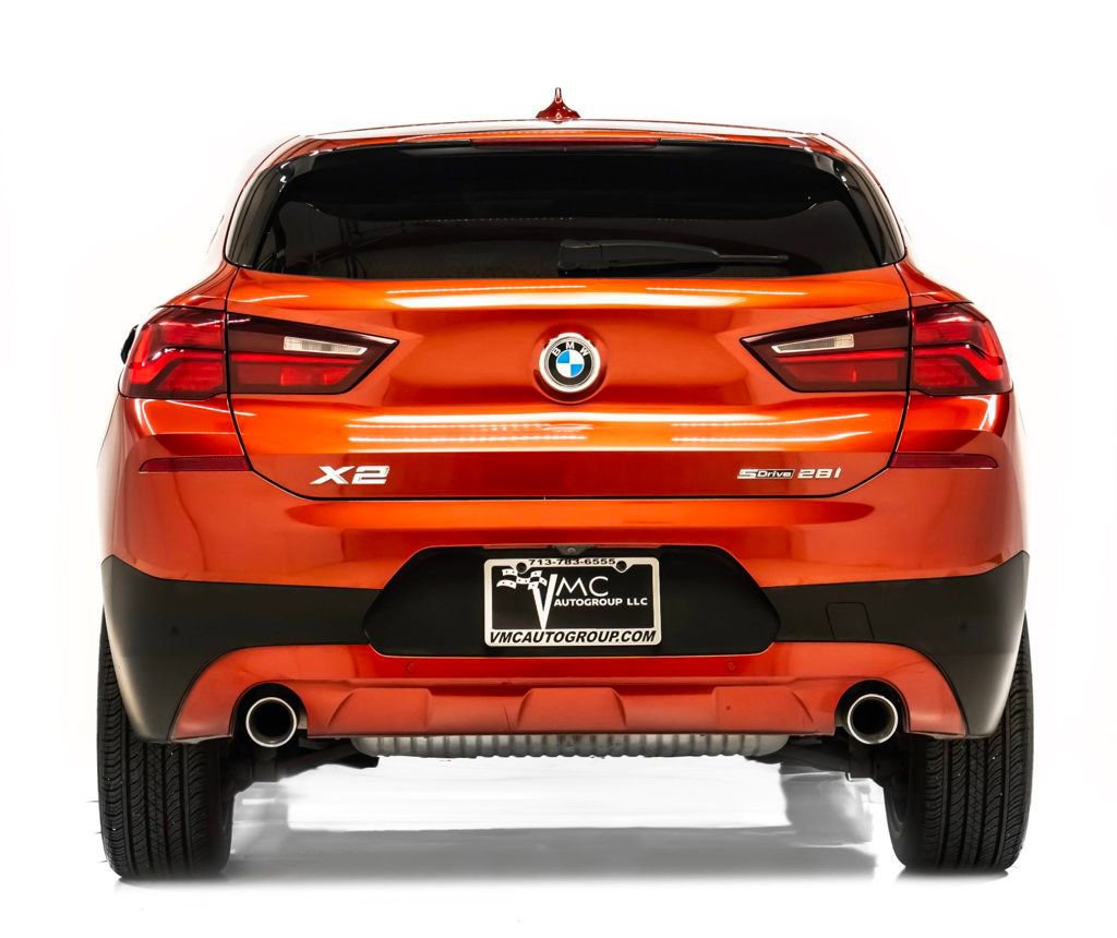 Used 2022 BMW X2 sDrive28i w/ Convenience Package image 9
