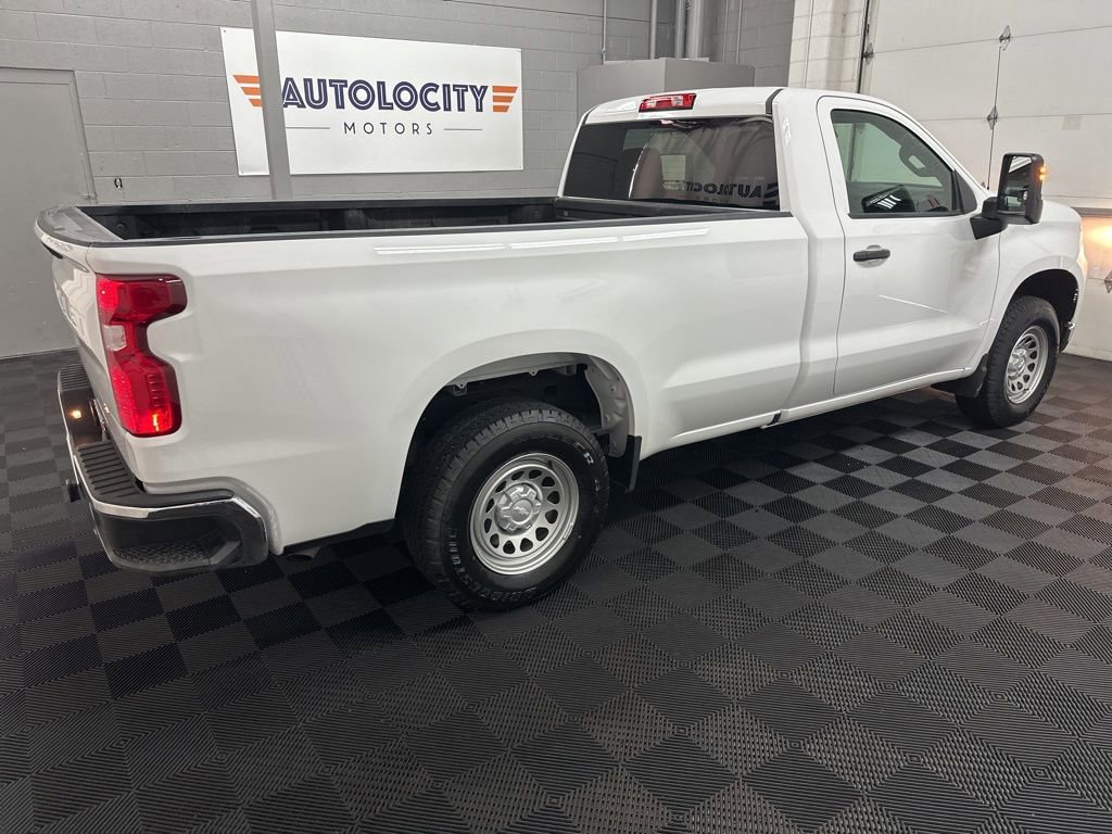 Used 2025 Chevrolet Silverado 1500 W/T w/ WT Value Package image 10