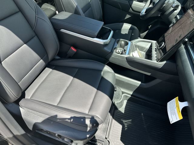 New 2026 GMC Terrain Elevation w/ Elevation Premium Package FWD image 28