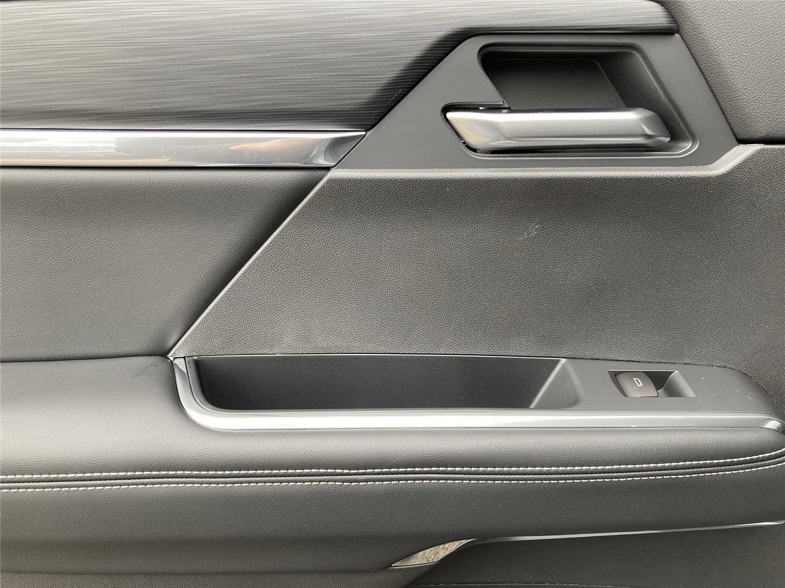 New 2026 GMC Acadia Elevation w/ Black Edition image 21