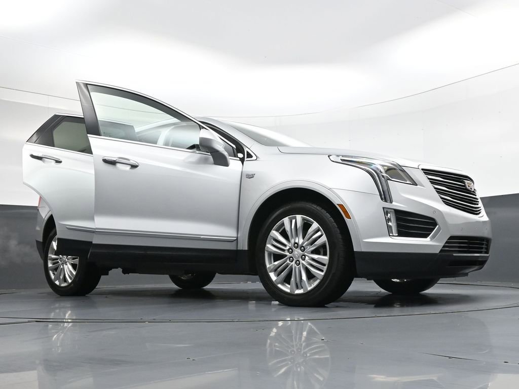 Used 2019 Cadillac XT5 Premium Luxury AWD/4WD image 47