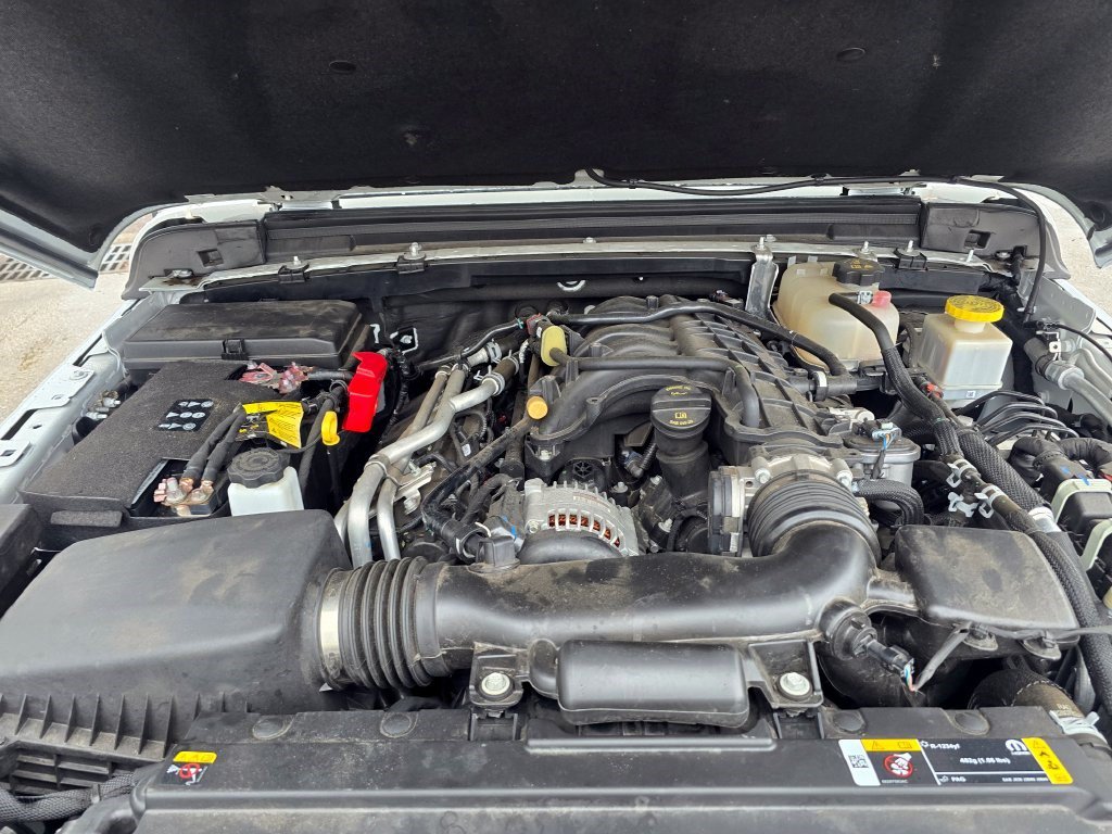 Used 2023 Jeep Gladiator Sport AWD/4WD image 10