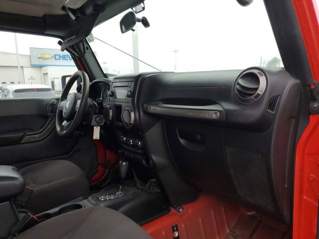 Used 2018 Jeep Wrangler Unlimited Sport image 26