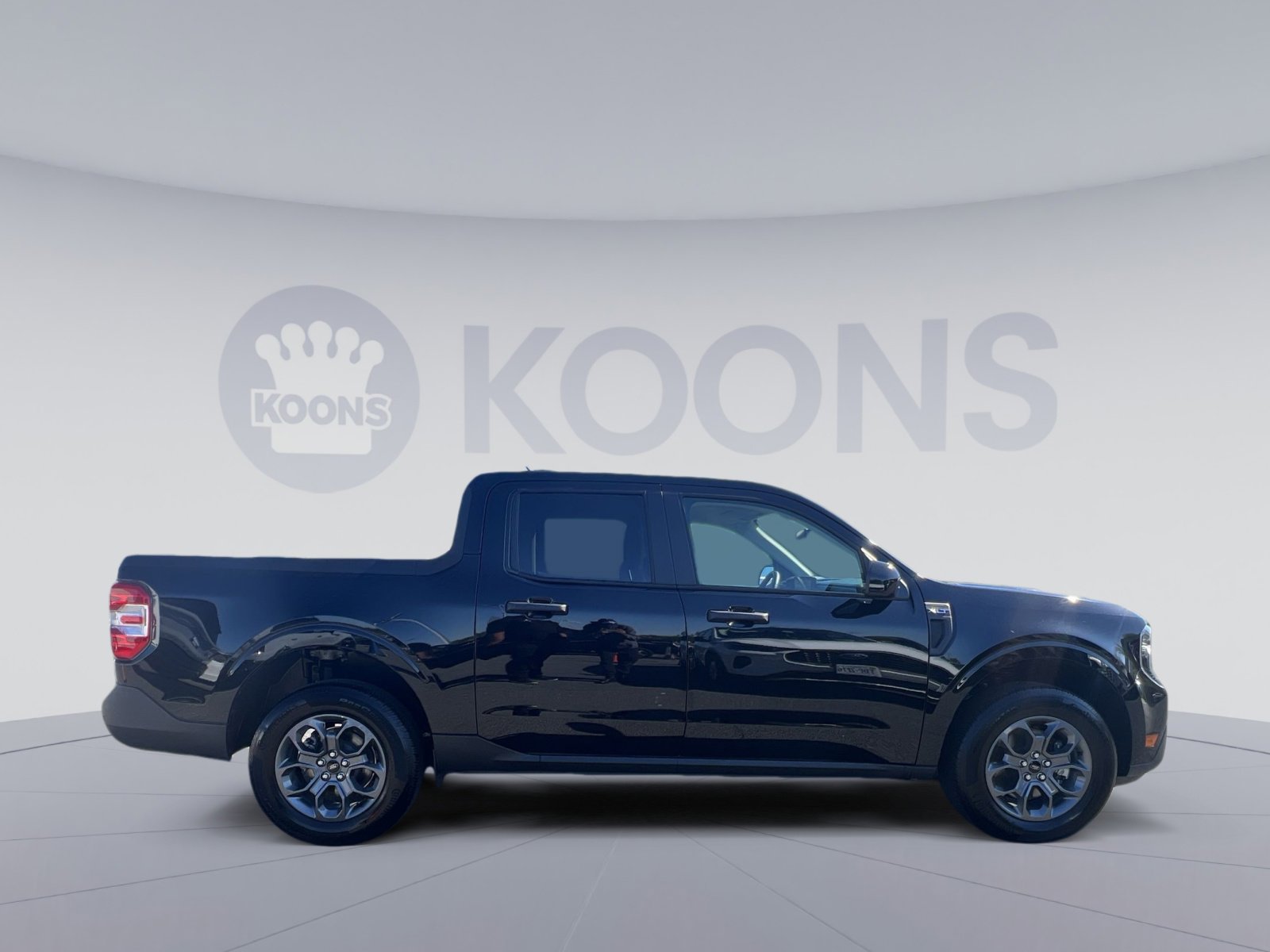 Certified 2025 Ford Maverick XLT w/ XLT Luxury Package AWD/4WD image 17