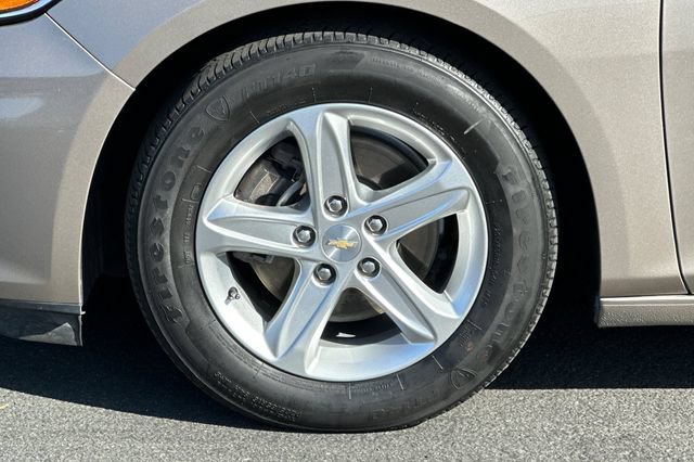 Used 2023 Chevrolet Malibu LT FWD image 28