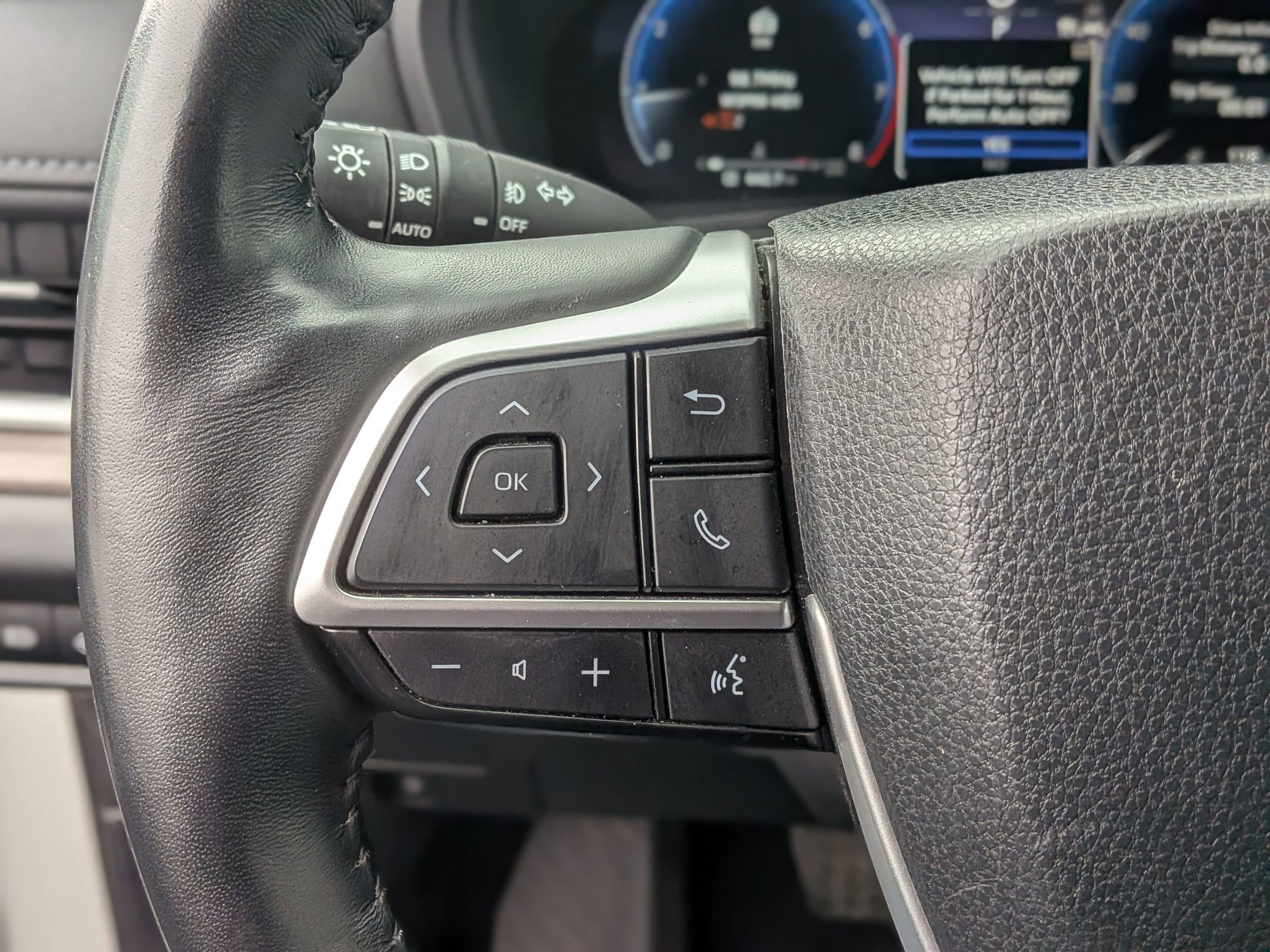 Used 2024 Toyota Grand Highlander Limited image 21