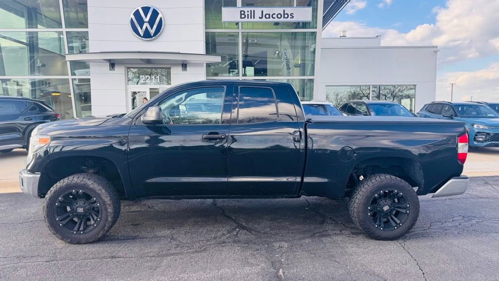 Used 2014 Toyota Tundra SR5 w/ SR5 Upgrade Package RWD image 3