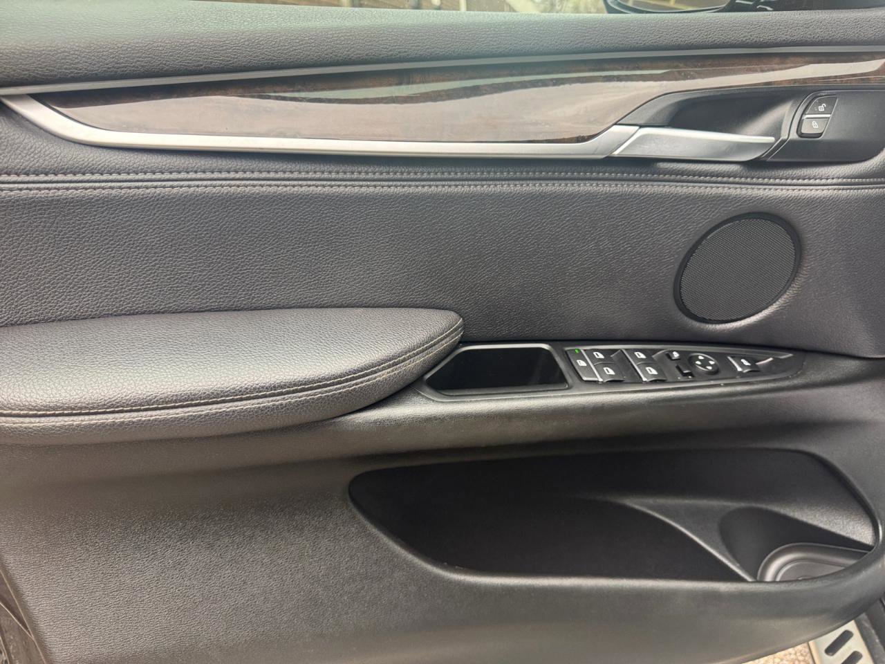 Used 2017 BMW X5 xDrive35i AWD/4WD image 23