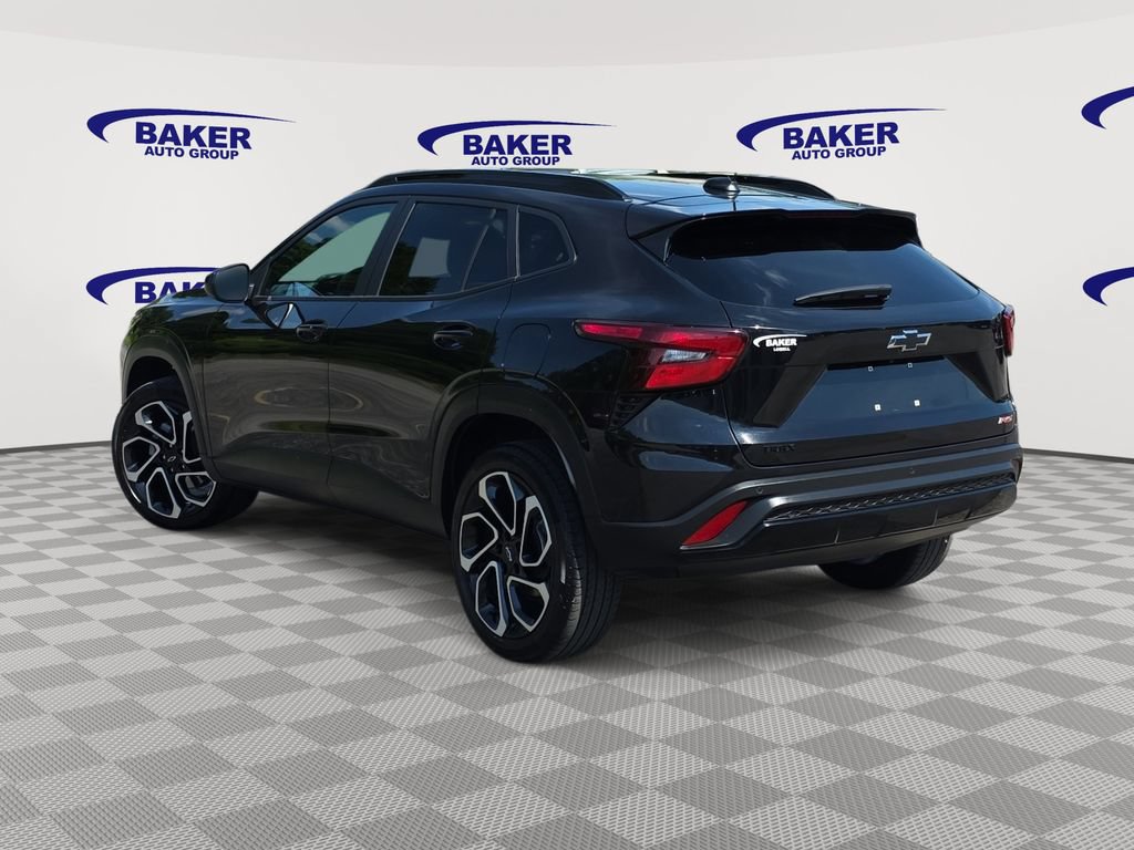 Used 2024 Chevrolet Trax RS w/ Driver Confidence Package FWD image 7