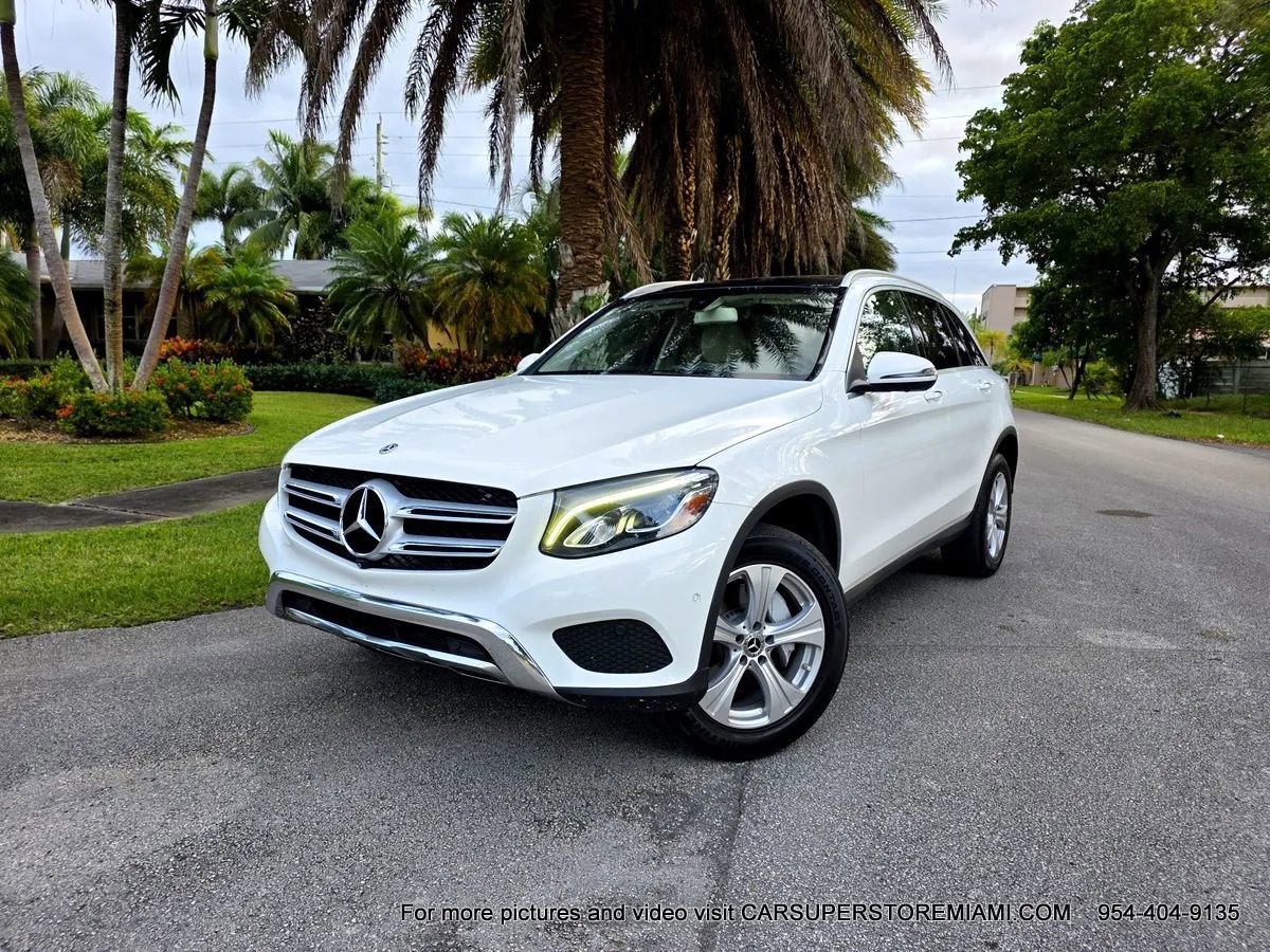 Used 2018 Mercedes-Benz GLC 300 w/ Premium Package image 7