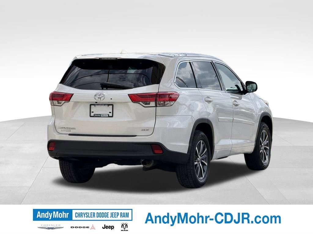 Used 2018 Toyota Highlander XLE image 7