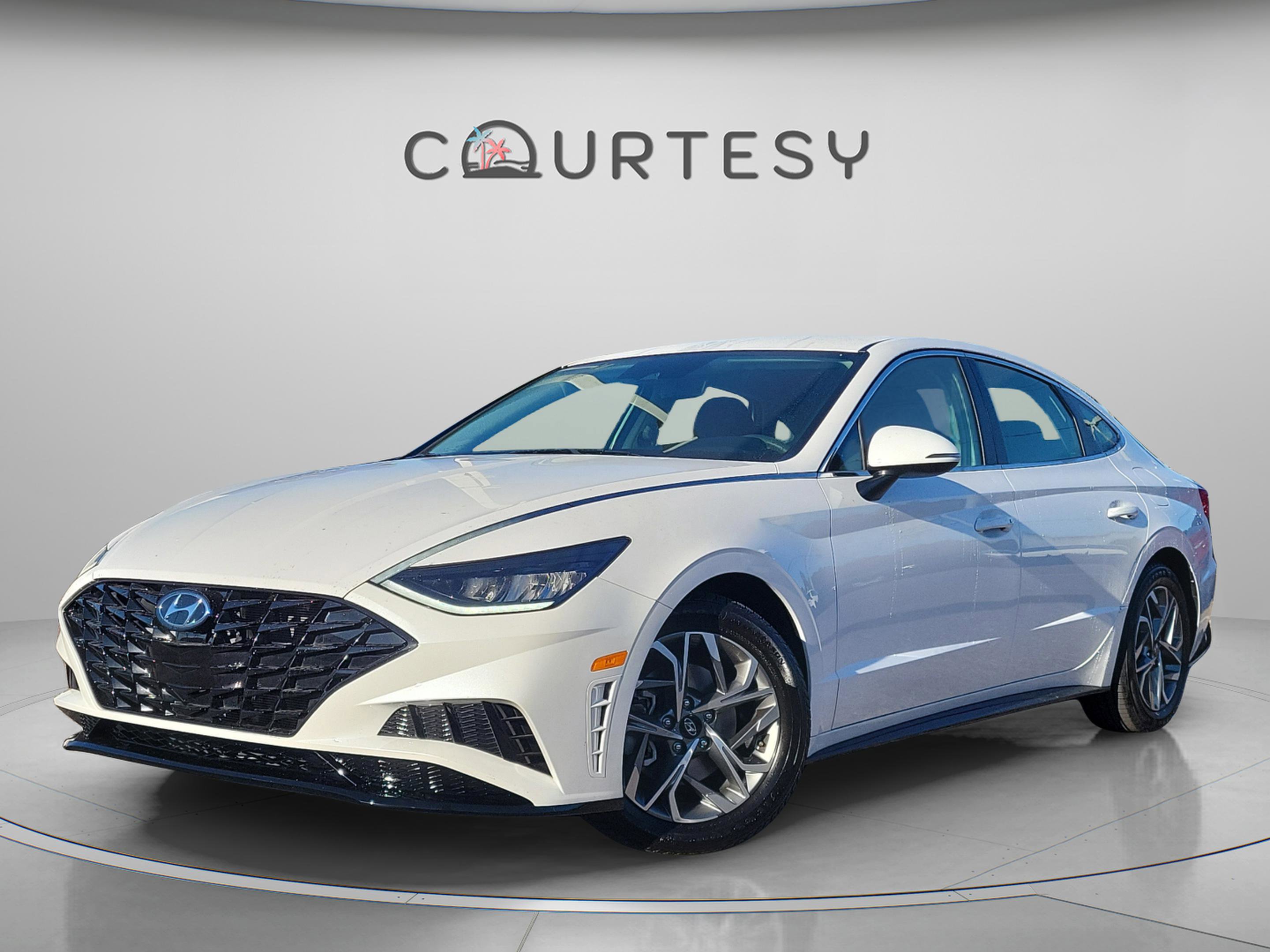 Certified 2023 Hyundai Sonata SEL image 1