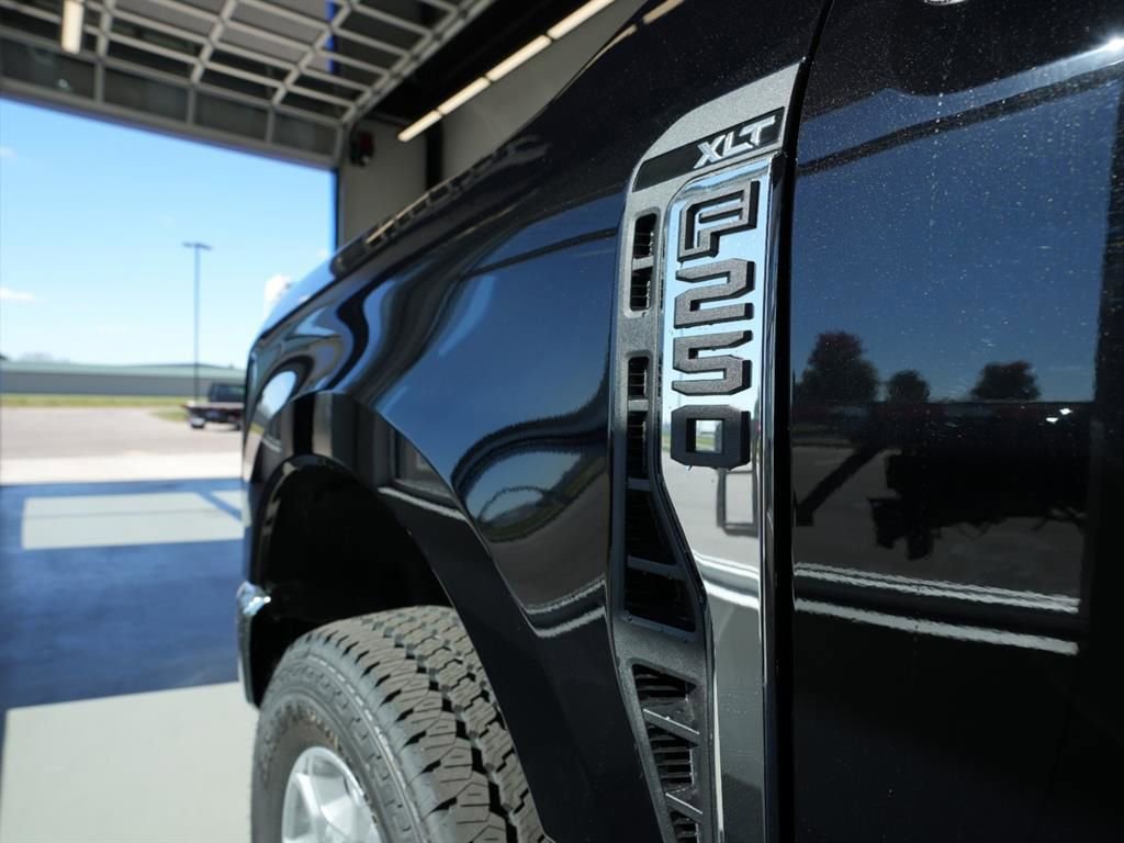 New 2026 Ford F250 XLT image 26