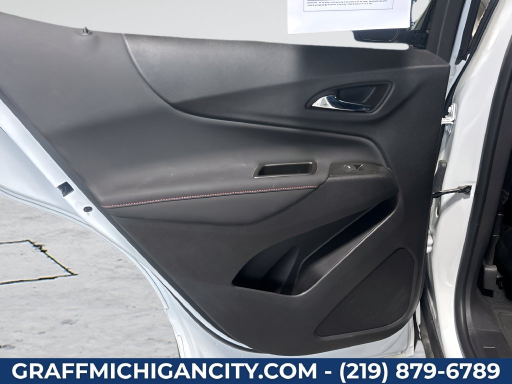 Used 2024 Chevrolet Equinox RS w/ RS Leather Package AWD/4WD image 24