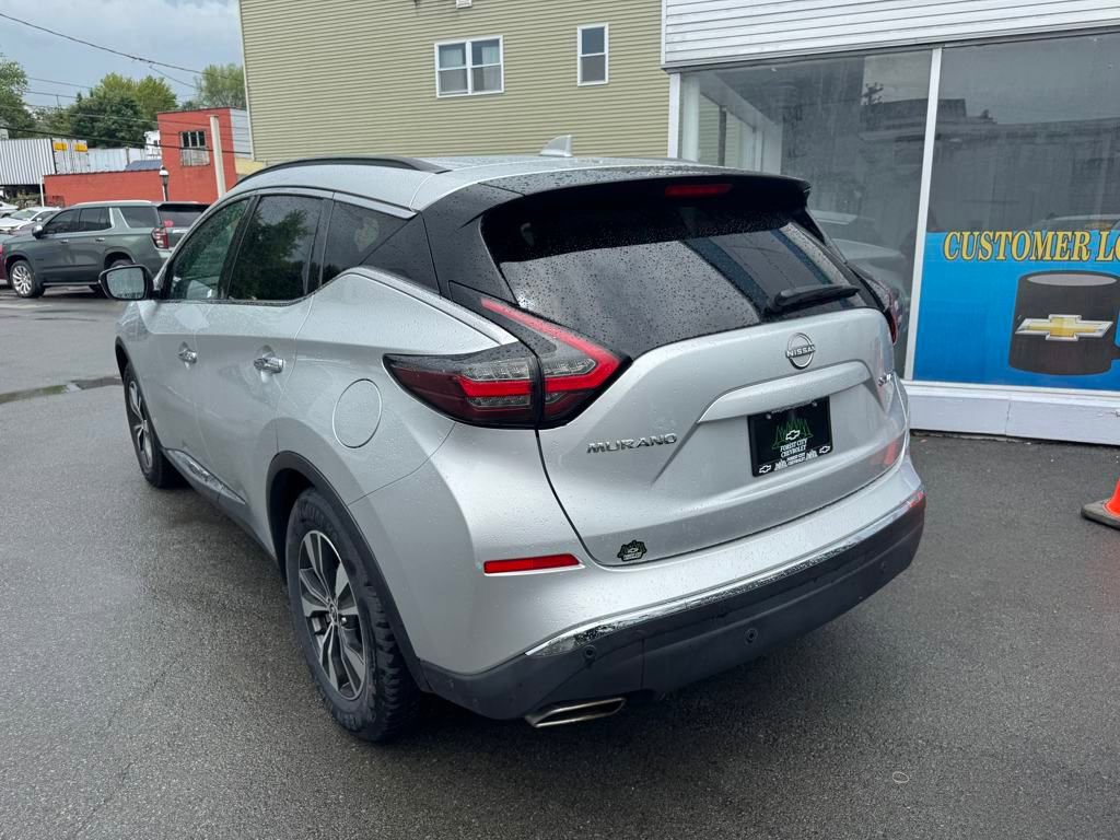 Used 2023 Nissan Murano SV image 3