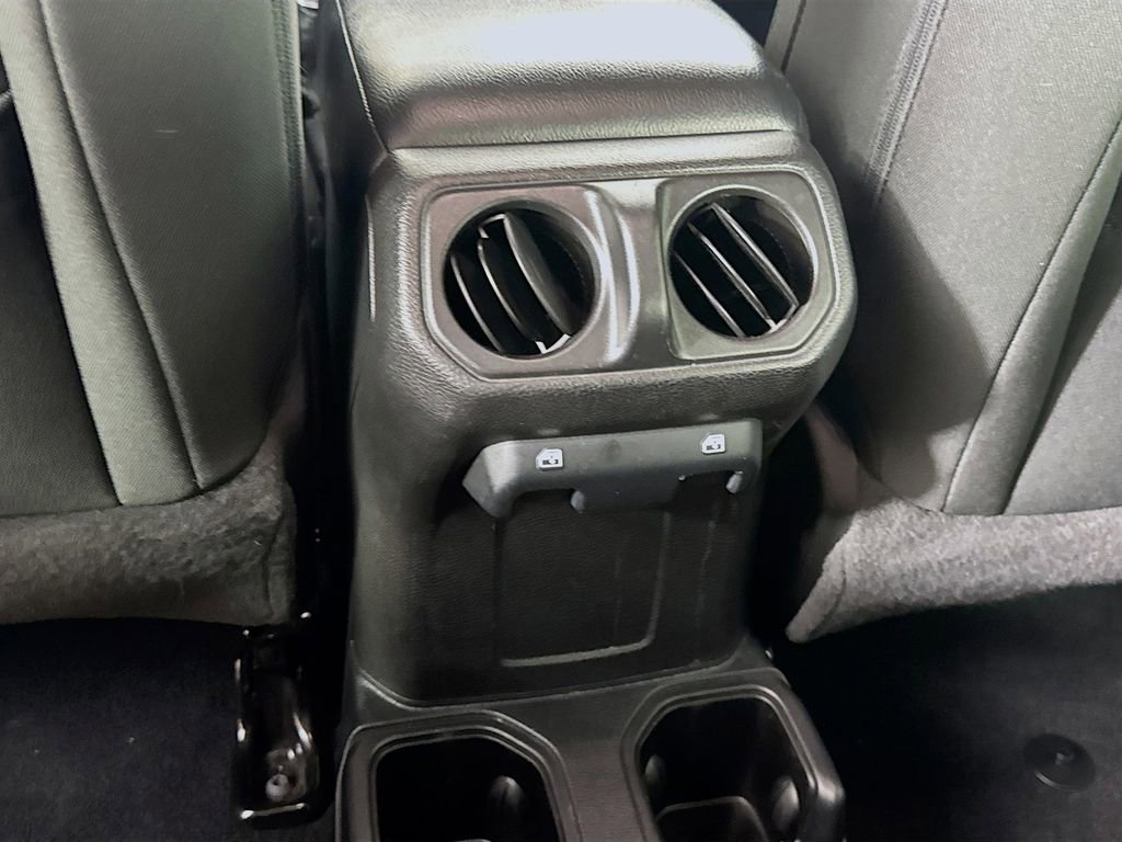 Used 2020 Jeep Wrangler Unlimited Sport S AWD/4WD image 29