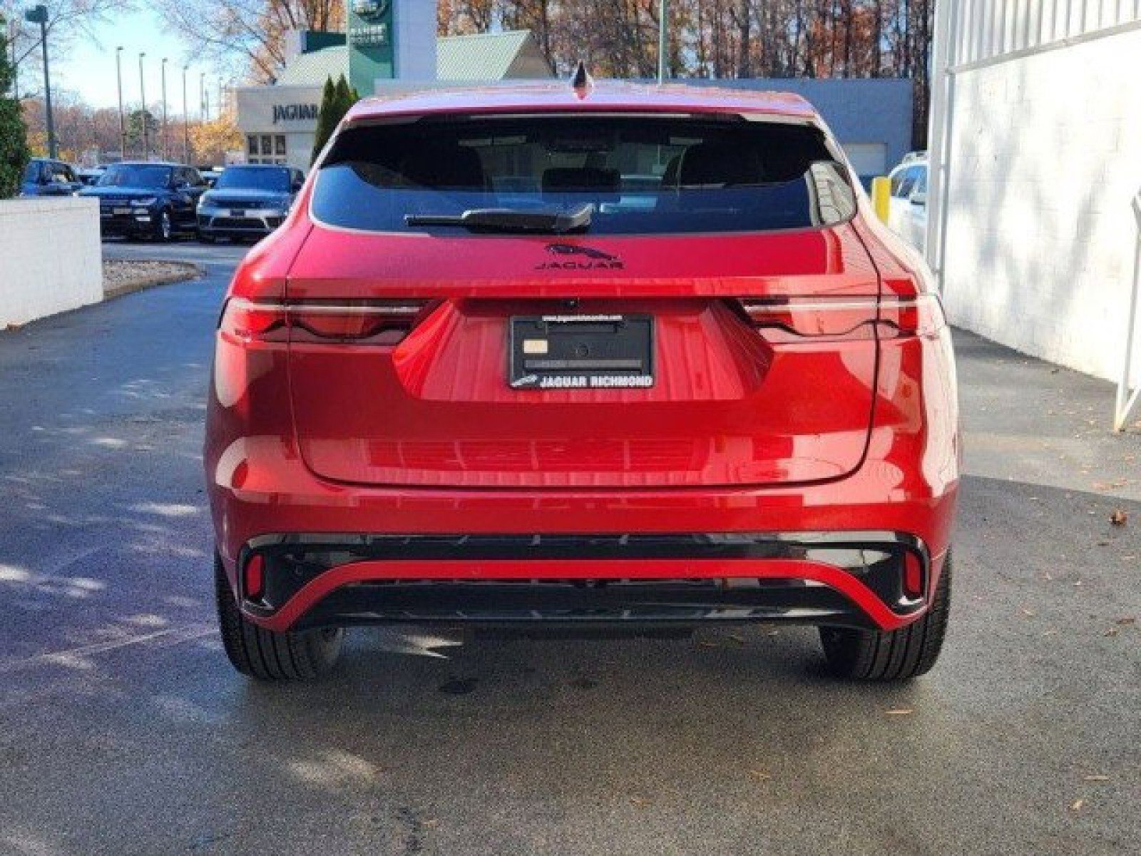 New 2024 Jaguar F-PACE R-Dynamic S image 4