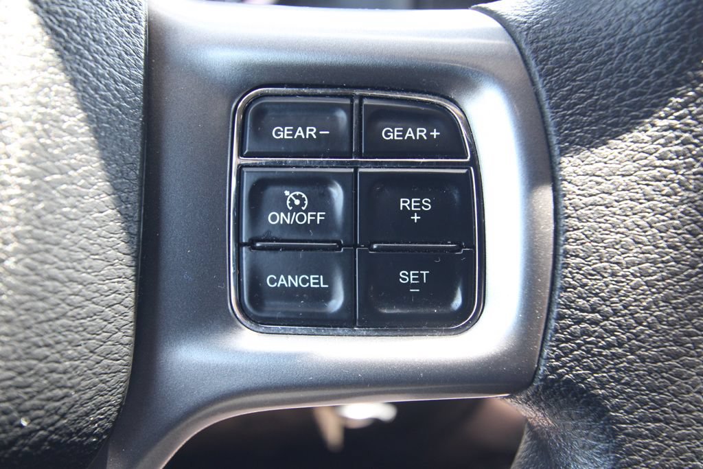 Used 2024 RAM 1500 Warlock AWD/4WD image 19