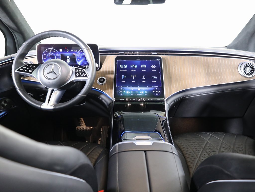 Used 2023 Mercedes-Benz EQE 500 4MATIC SUV w/ Pinnacle Trim Package image 40