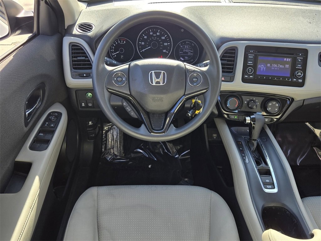 Used 2021 Honda HR-V LX image 13
