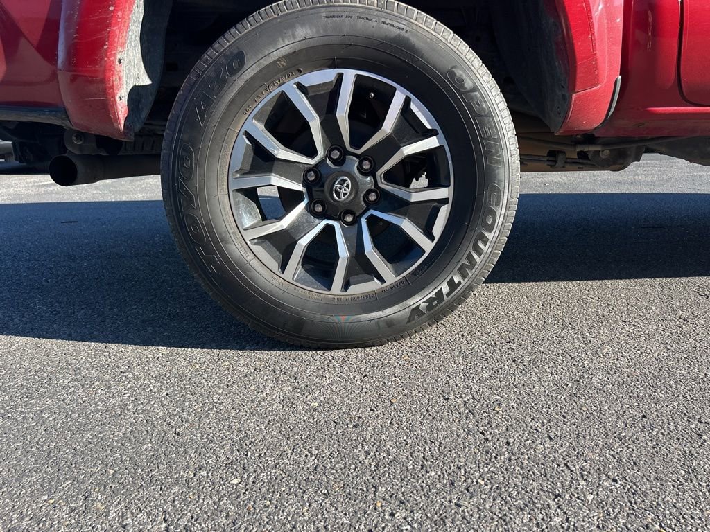 Used 2023 Toyota Tacoma TRD Sport image 9