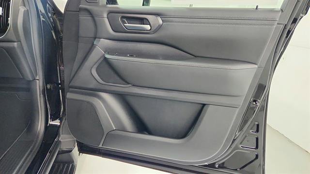 New 2026 Nissan Armada SV image 25