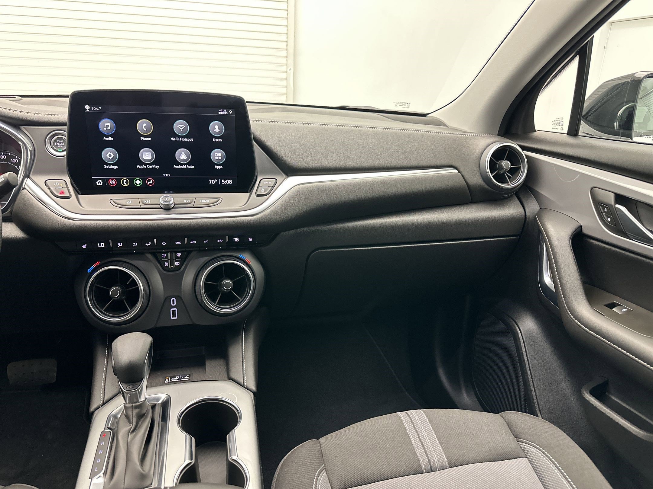 Certified 2025 Chevrolet Blazer LT w/ Convenience Package image 27