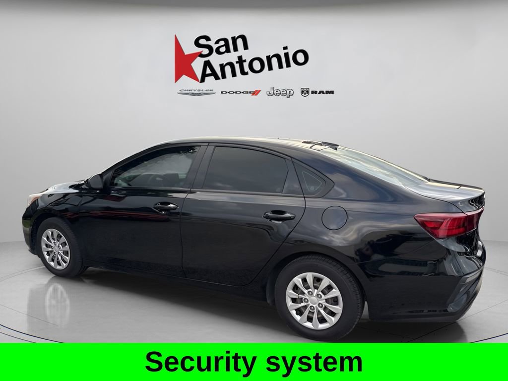 Used 2019 Kia Forte Sedan FWD image 3