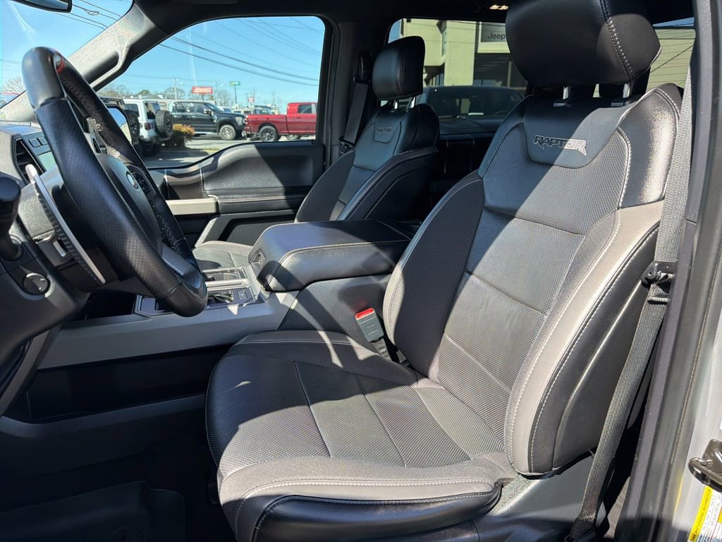 Used 2020 Ford F150 Raptor w/ Equipment Group 802A Luxury image 28