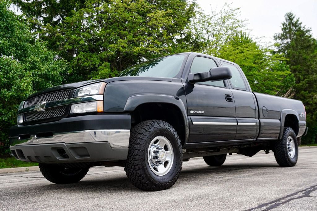 Used 2004 Chevrolet Silverado 2500 LS AWD/4WD image 5