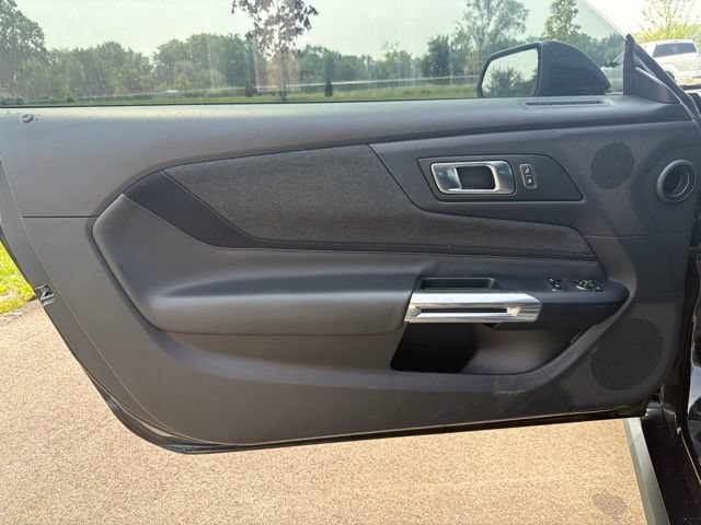 Certified 2024 Ford Mustang Coupe RWD image 14