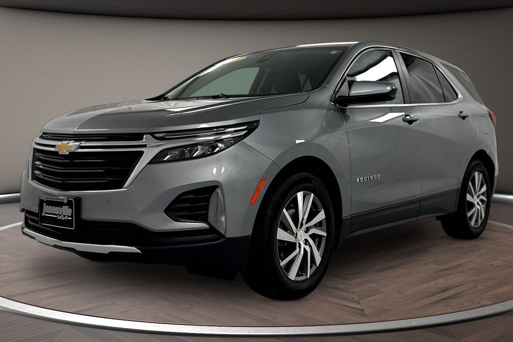Used 2023 Chevrolet Equinox LT FWD image 3