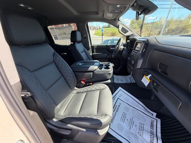 New 2026 Chevrolet Silverado 1500 Custom Trail Boss w/ LPO, Dark Essentials Package AWD/4WD image 39
