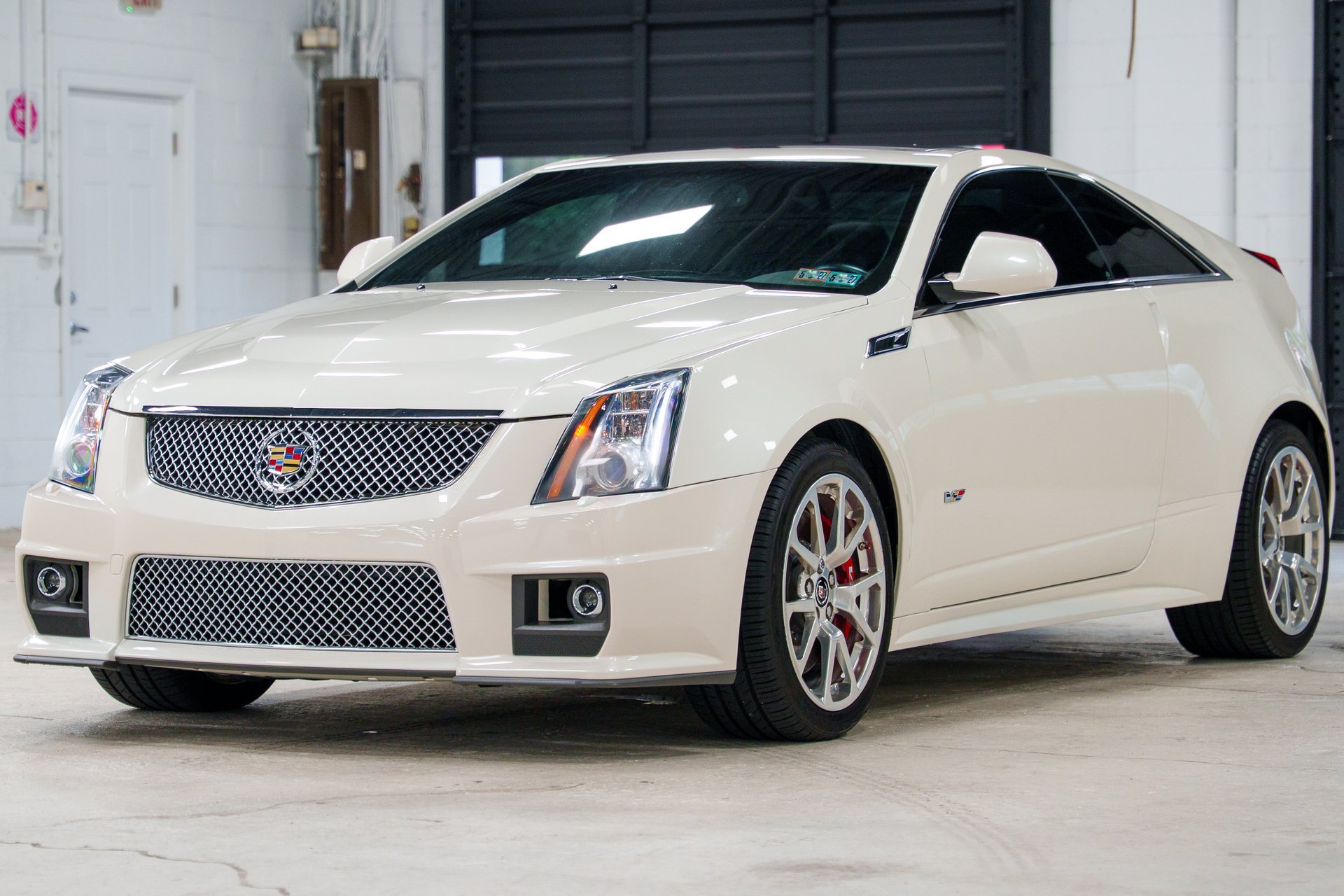Used 2013 Cadillac CTS V RWD image 7