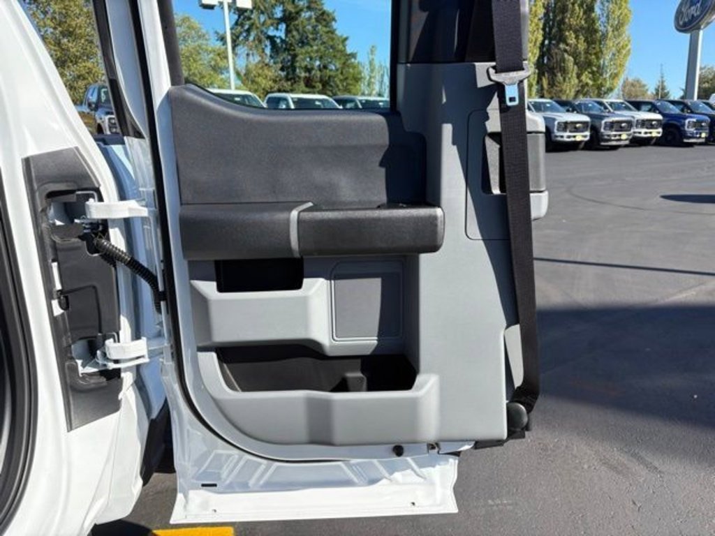 New 2026 Ford F350 XL w/ STX Appearance Package image 33