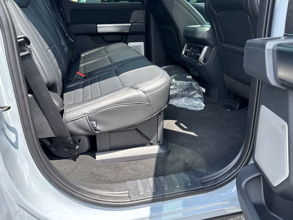 New 2025 Ford F250 Platinum image 14