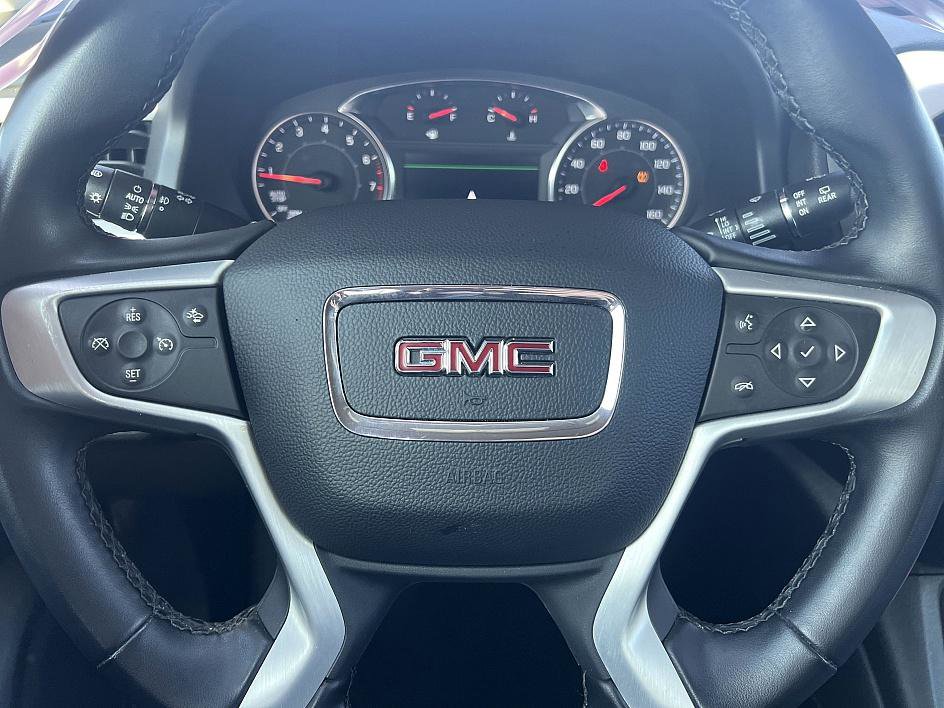 Used 2023 GMC Acadia SLT image 21