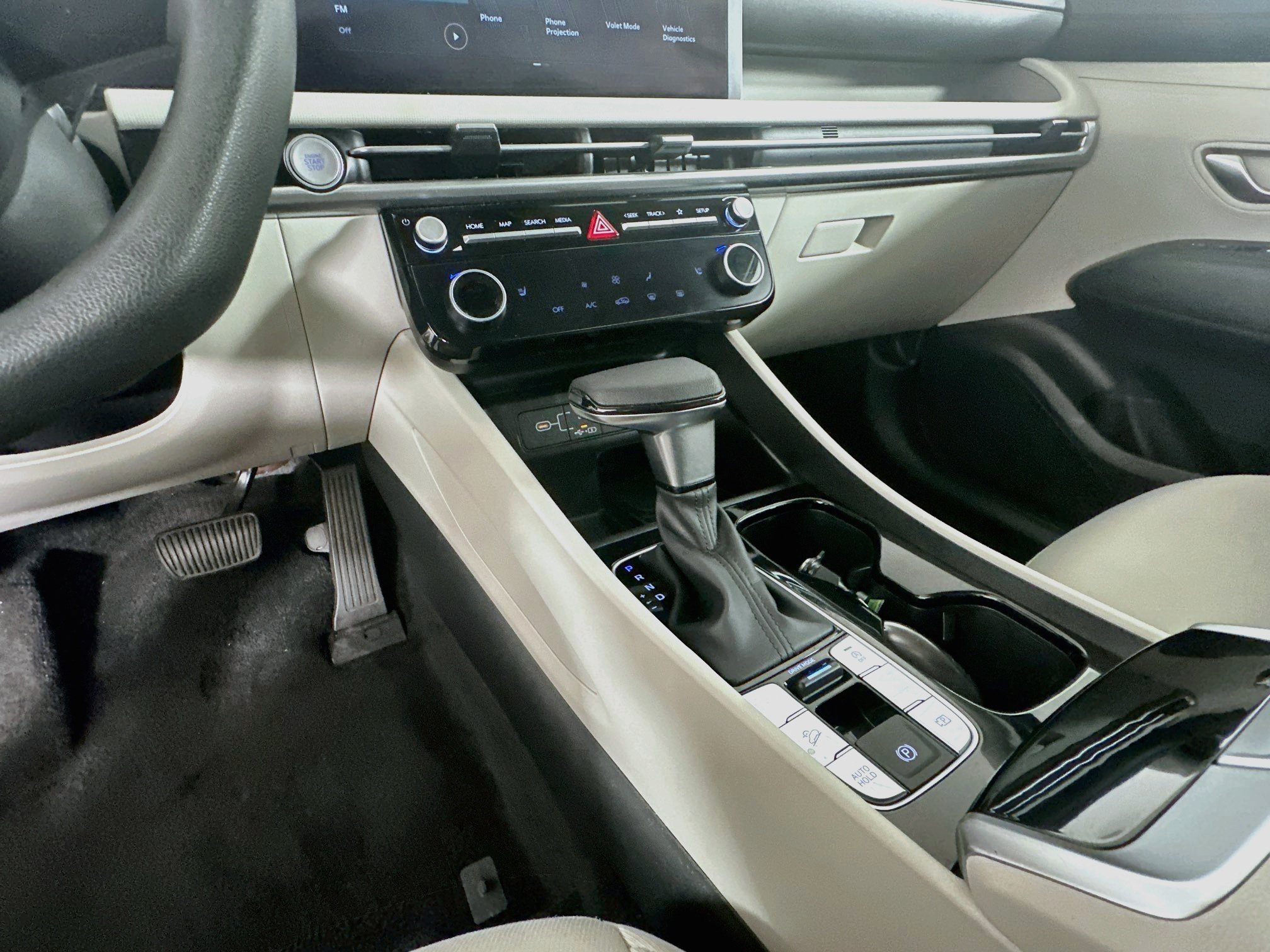 Used 2025 Hyundai Tucson SEL FWD image 24