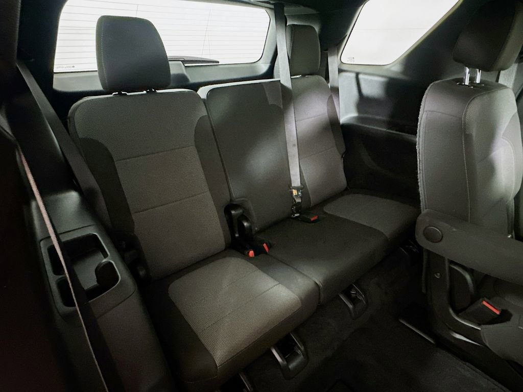Used 2022 Chevrolet Traverse LT w/ LPO, Floor Liner Package AWD/4WD image 14