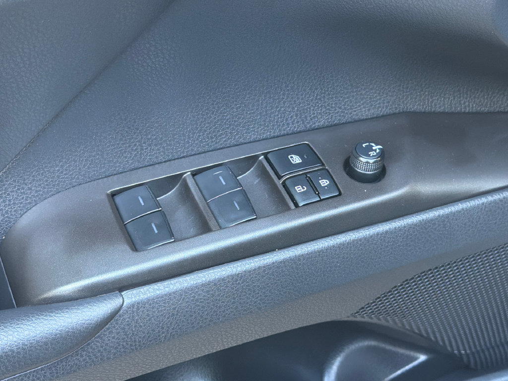 Used 2024 Toyota Camry SE w/ Convenience Package FWD image 18