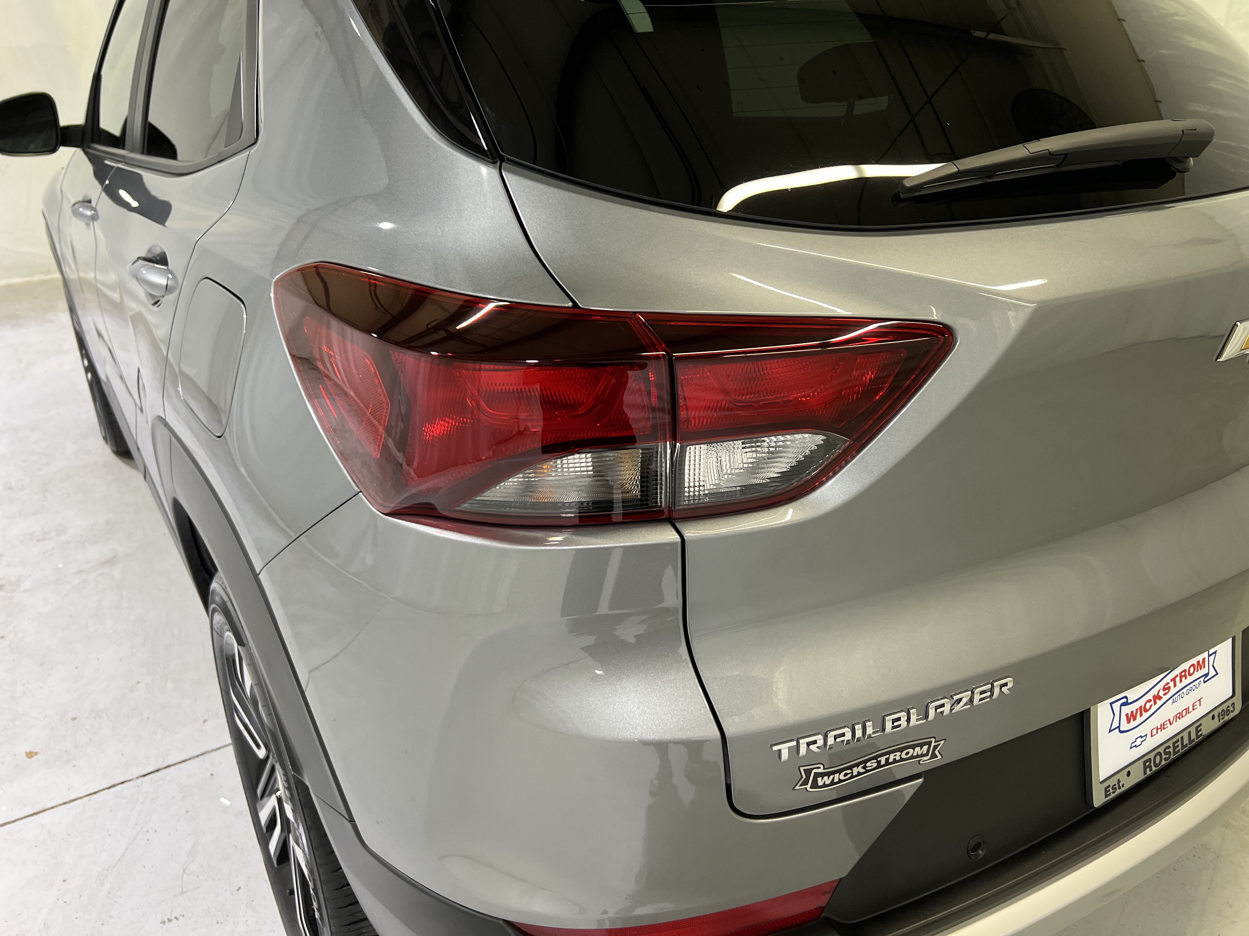 Certified 2025 Chevrolet TrailBlazer LT w/ Convenience Package FWD image 10