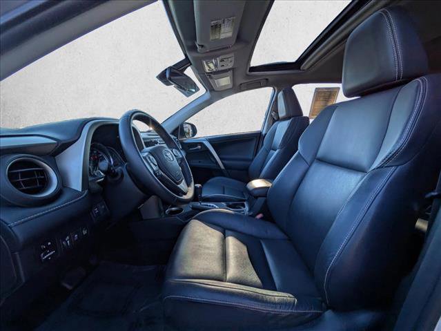 Used 2015 Toyota RAV4 Limited image 17