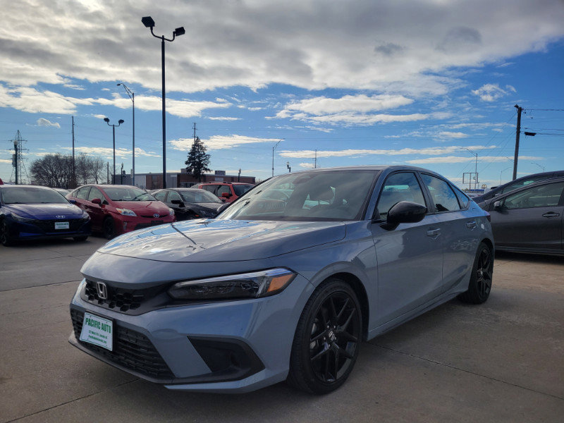 Used 2024 Honda Civic Sport image 3