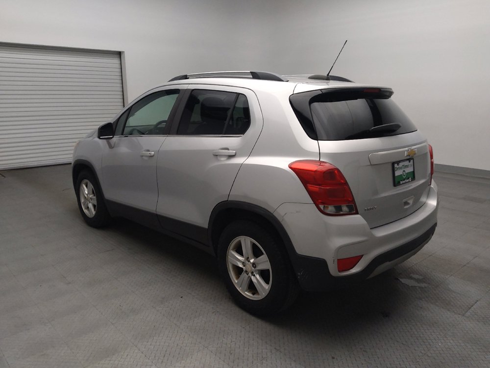 Used 2017 Chevrolet Trax LT FWD image 5