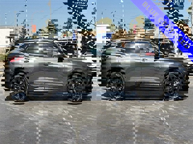 Used 2020 Chevrolet Blazer RS image 2