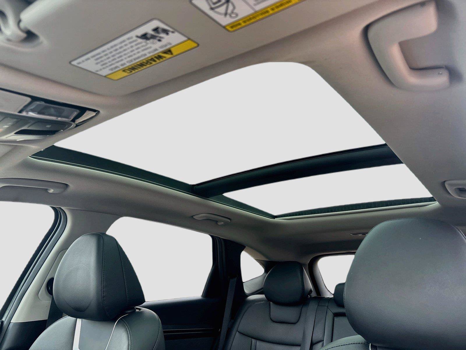 Certified 2024 Hyundai Tucson Limited AWD/4WD image 17