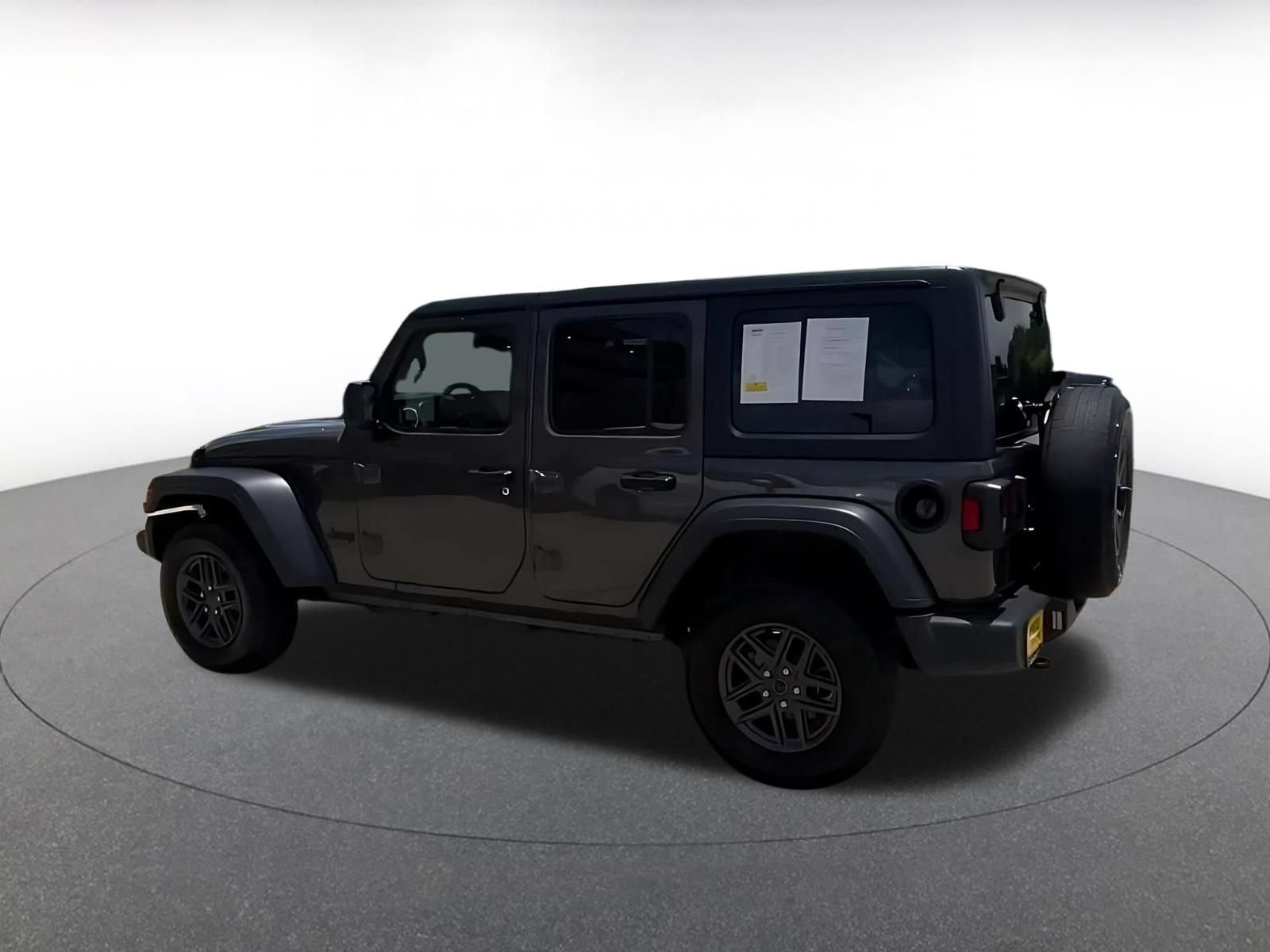 Used 2025 Jeep Wrangler Unlimited Sport AWD/4WD image 7